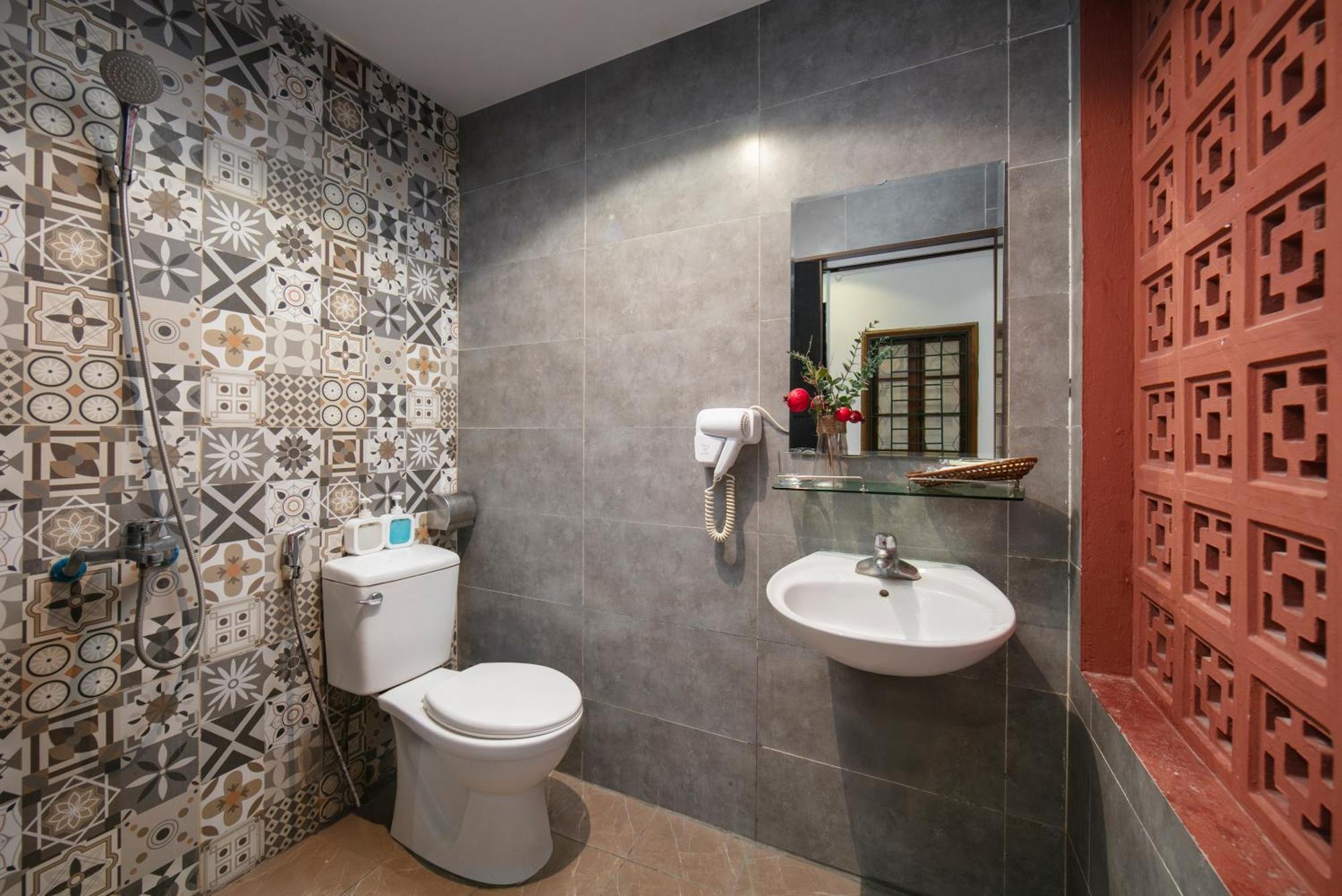 Hanoi Backpackers Hostel & Rooftop Bar Екстериор снимка